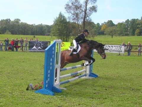 I Gminne Zawody Jeździeckie w Rogoźniku (16 wrzesień 2007r.)